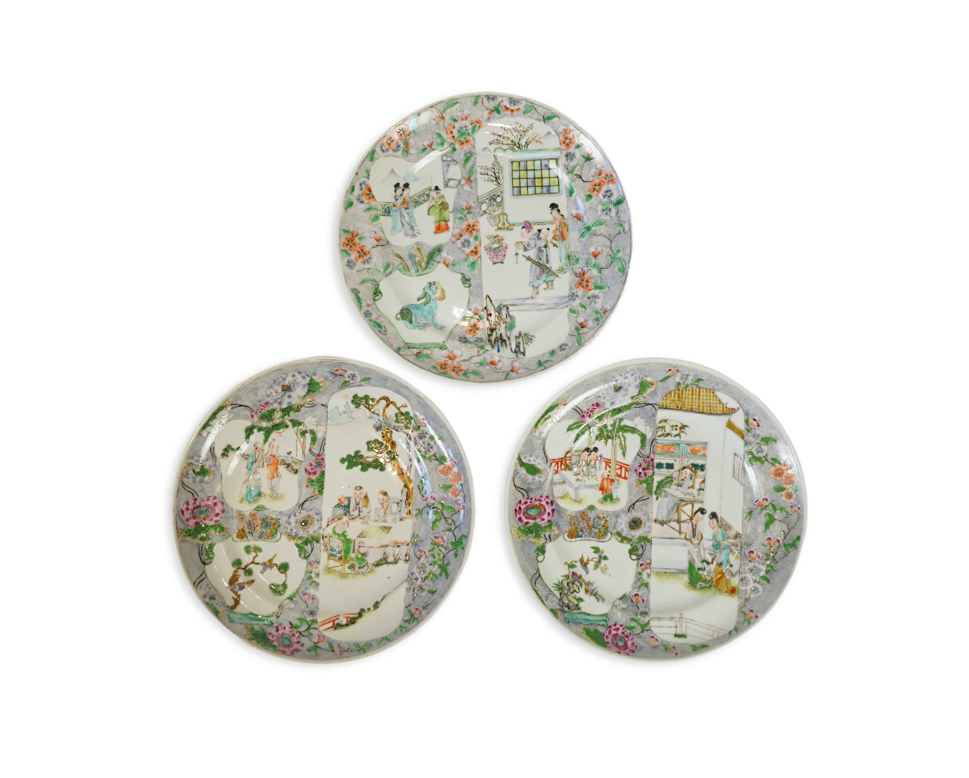 Three Chinese enamelled porcelain plates, mid 19th century